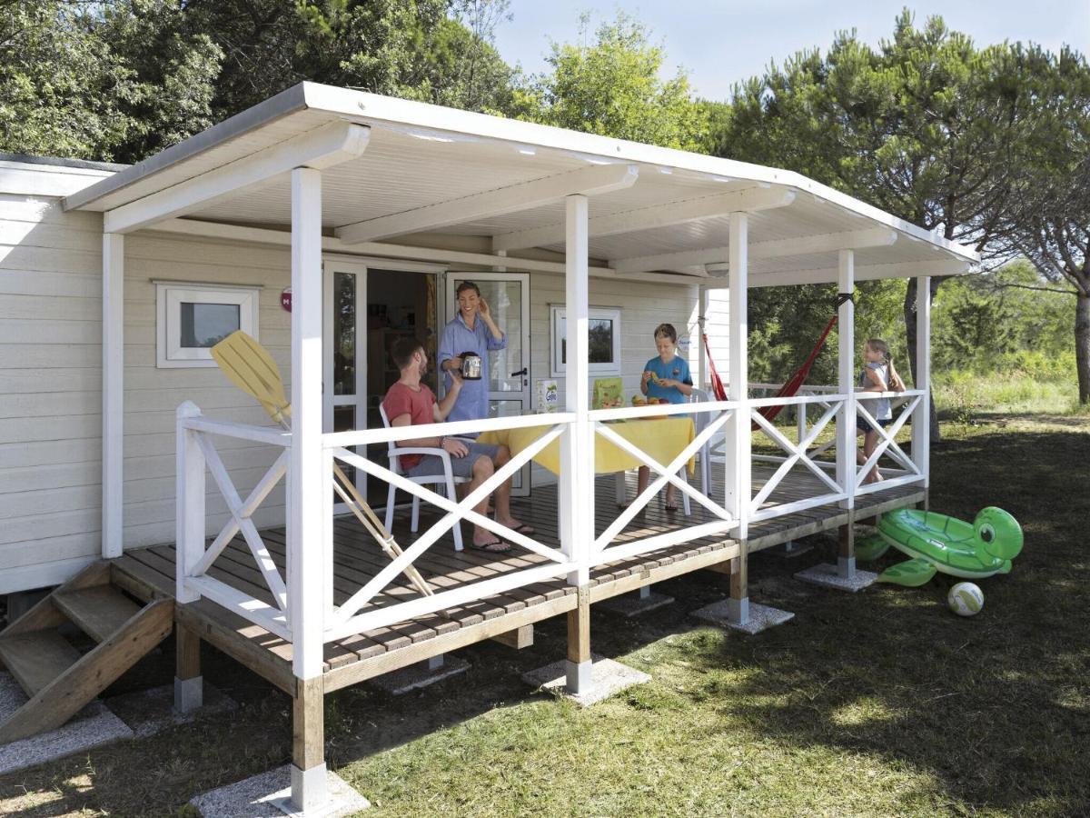 Mobile Home In Cavallino-Treporti With Terrace Ngoại thất bức ảnh